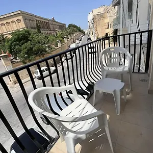 St Julians Smart 2 Bedroom , San Ġiljan Malte